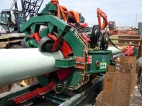 Jacking pipelines under roads an railways