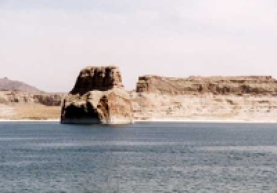 Плотина в Алжире
